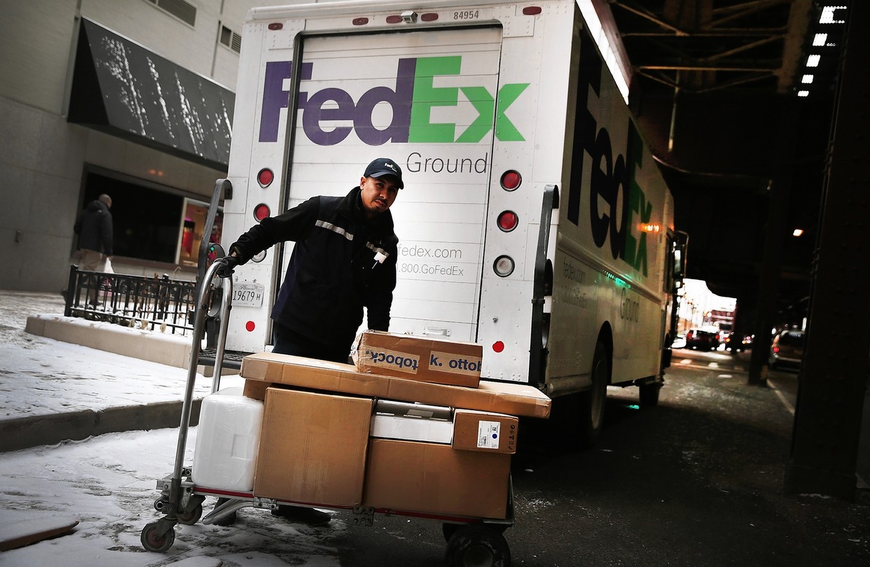 Here’s All You Need to Know About FedEx’s Holiday Schedule